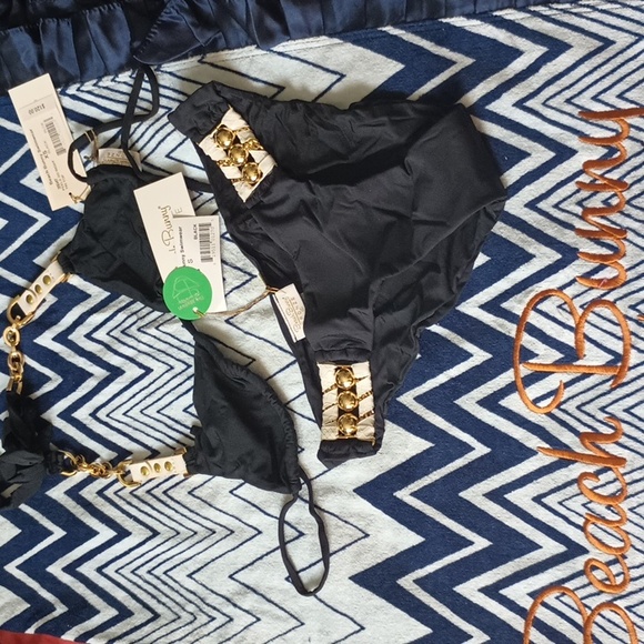 Beach Bunny NWT Feels So Right XS Top Sm Full Coverage Bottom - Picture 1 of 12